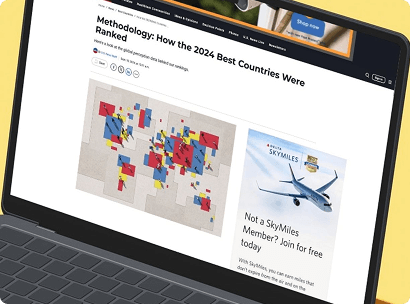Delta SkyMiles banner ad on a webpage showing a U.S. News badge for “Best Travel Rewards.”